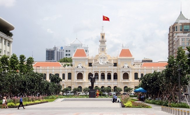 Thành phố Hồ Chí Minh làm mới để giữ vững vị thế dẫn đầu (21/02/2018)
